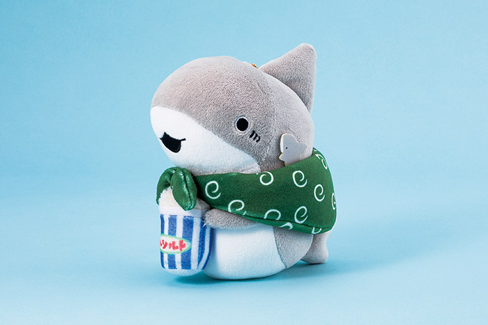 むにゅぐるみマスコット　子ザメ 4