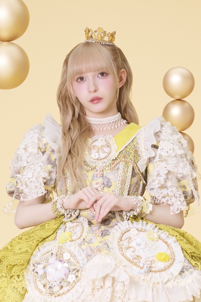 早瀬ノエル（FRUITS ZIPPER）